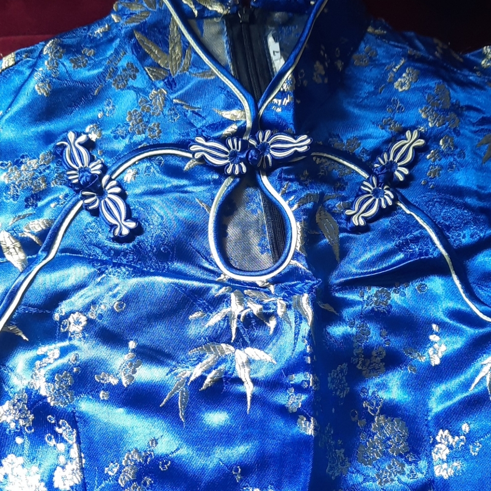 Traditional Chinese dress